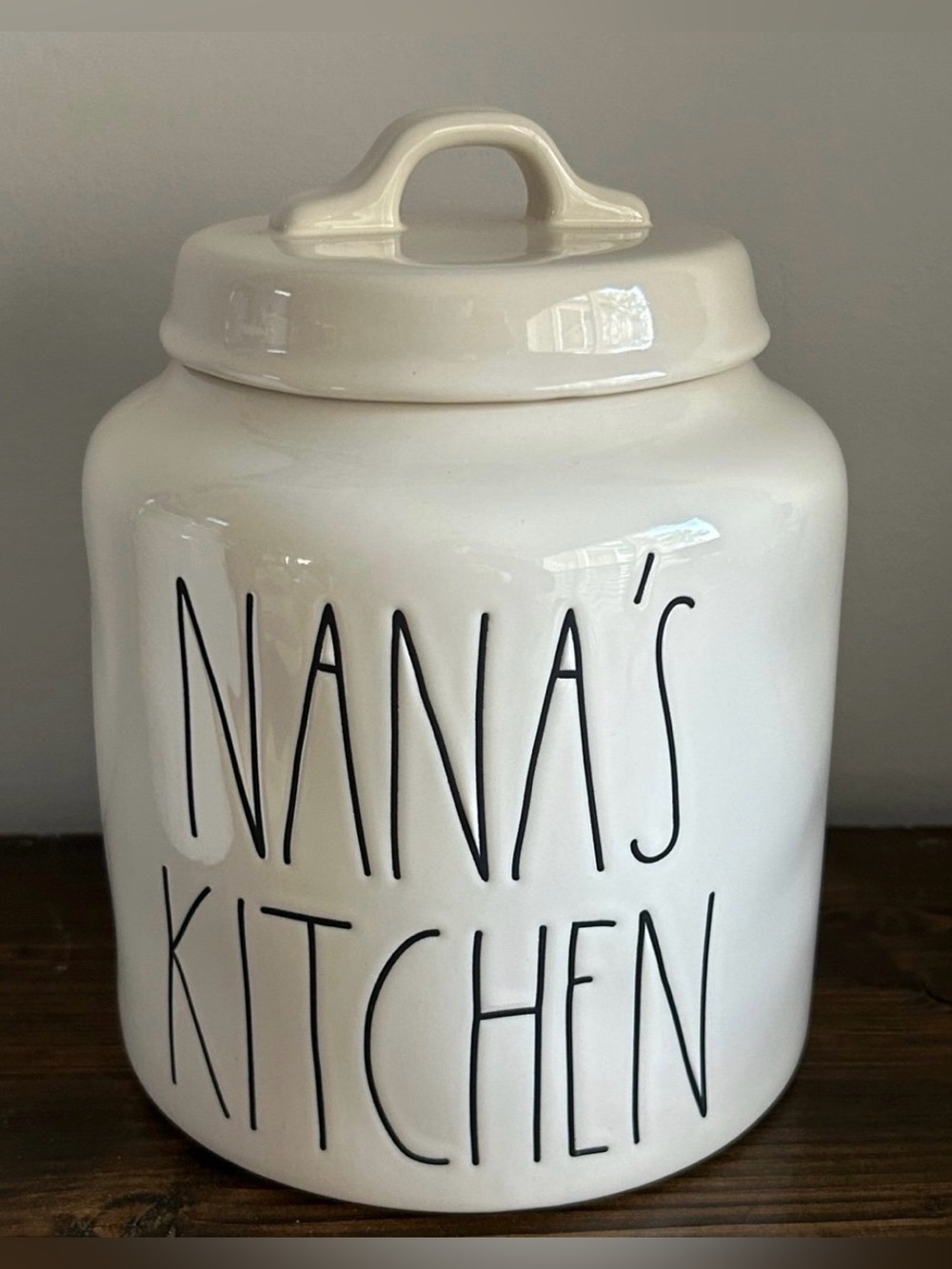 RAE DUNN white ceramic kitchen canister container cookie jar ‘NANA’S KITCHEN’